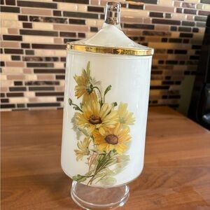 Vintage West Virginia Glass Sunflower Apothecary Jar with Lid